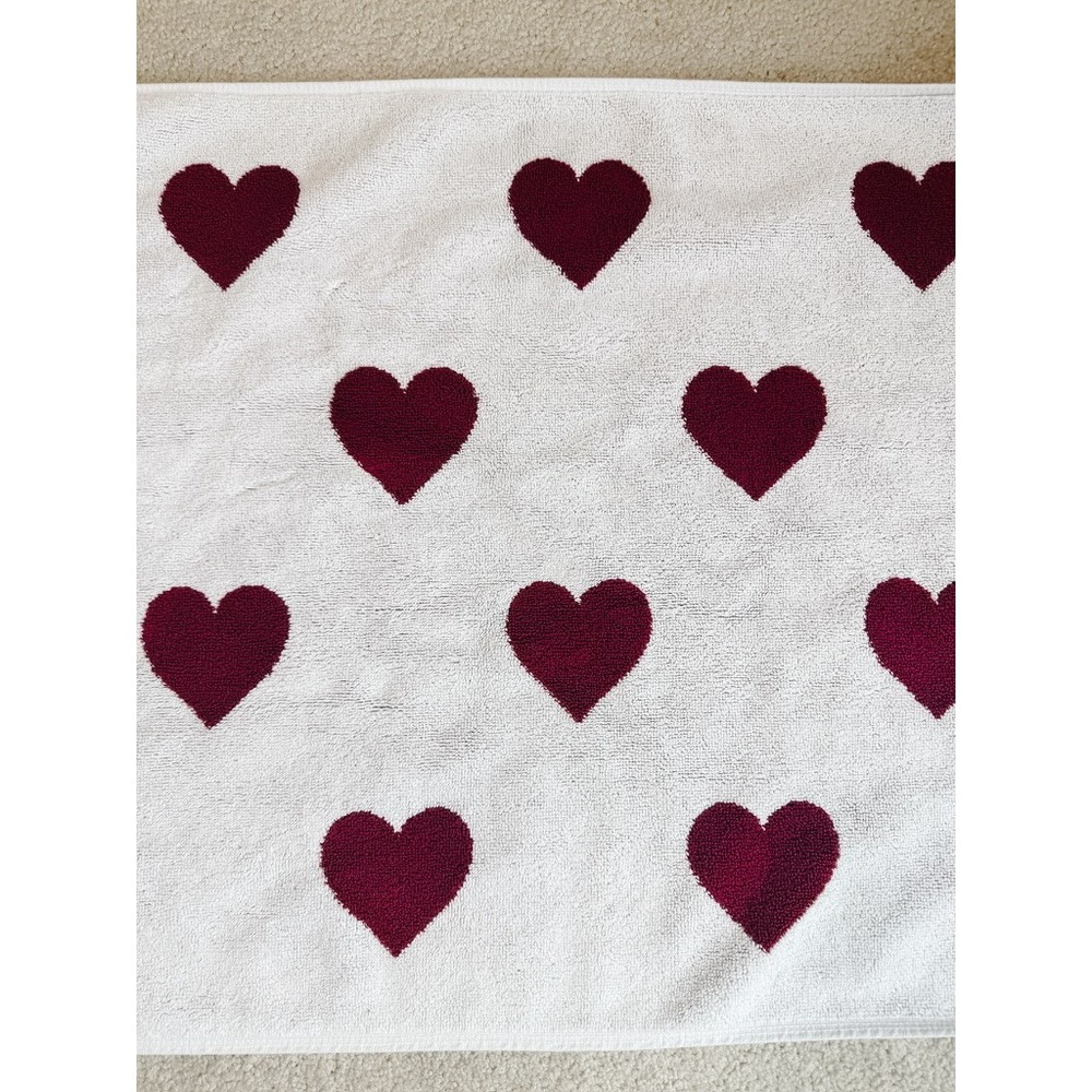 Pottery Barn Hearts Bath Mat White  Red 100% Cotton Made in Portugal